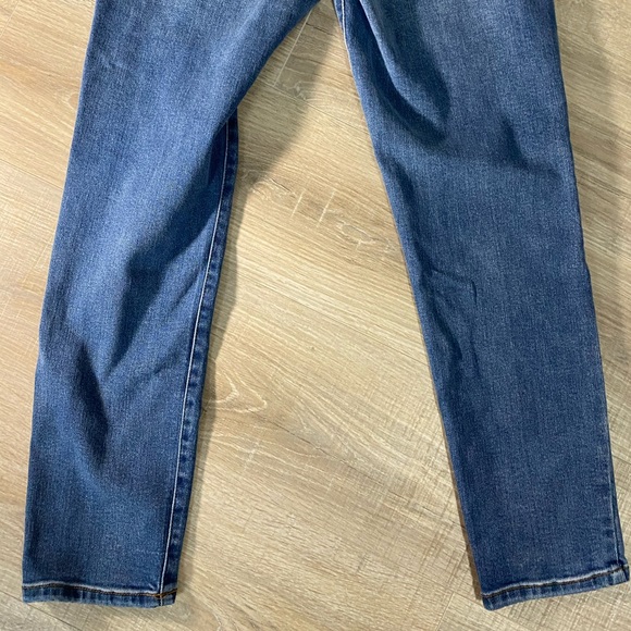 Forever 21 Medium Denim Westwood Mom Jean Size 28 - Picture 2 of 6